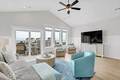 711 N Topsail Drive, Surf City, NC 28445 - Photo 9