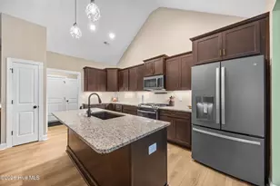 508 Crystal Rd, Southport, NC 28461 - Photo 17