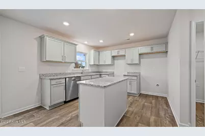 119 Claude Street, La Grange, NC 28551 - Photo 17