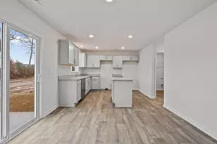 119 Claude St, La Grange, NC 28551 - Photo 15