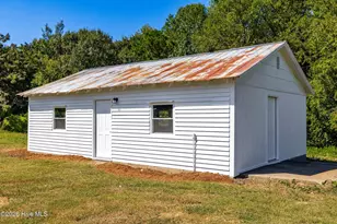 858 Maysville School Rd, Mount Olive, NC 28365 - Photo 43