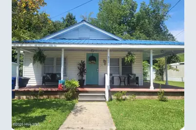511 S Shore Drive, Jacksonville, NC 28540 - Photo 1