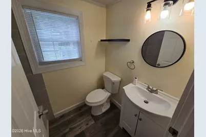 511 S Shore Drive, Jacksonville, NC 28540 - Photo 15