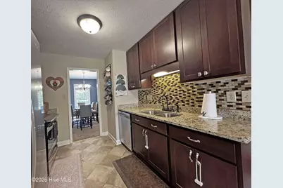709 Longview Drive, Fayetteville, NC 28311 - Photo 9