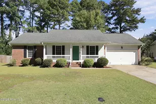 709 Longview Dr, Fayetteville, NC 28311 - Photo 1