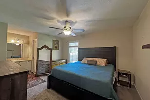 709 Longview Dr, Fayetteville, NC 28311 - Photo 13