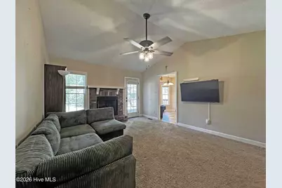 709 Longview Drive, Fayetteville, NC 28311 - Photo 7