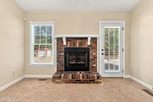 709 Longview Dr, Fayetteville, NC 28311 - Photo 7