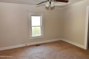 114 S Gillespie St, Elizabethtown, NC 28337 - Photo 9
