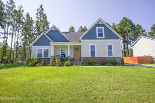 1385 Whitney Dr, Aberdeen, NC 28315 - Photo 1