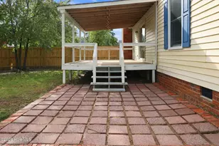 2405 Harness Ct, Greenville, NC 27858 - Photo 7