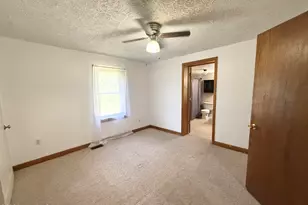 679 Mill Rd, Hamlet, NC 28345 - Photo 5
