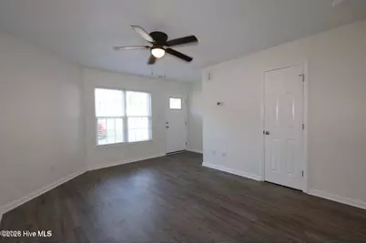 892 W Pueblo Drive, Jacksonville, NC 28546 - Photo 5