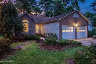 1309 Pelican Dr, New Bern, NC 28560 - Photo 1