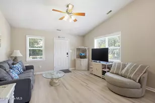 305 Osprey Ridge Dr, Emerald Isle, NC 28594 - Photo 5