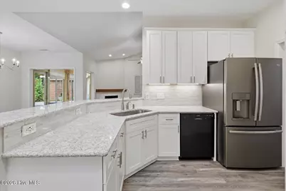 1138 Avenshire Circle, Wilmington, NC 28412 - Photo 5