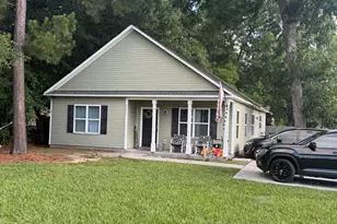4219 Peachtree Ave, Wilmington, NC 28403 - Photo 1