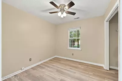 262 S Creek Drive, Jacksonville, NC 28540 - Photo 25
