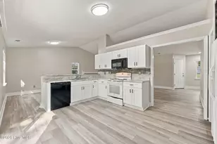 262 S Creek Dr, Jacksonville, NC 28540 - Photo 21