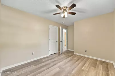 262 S Creek Drive, Jacksonville, NC 28540 - Photo 33