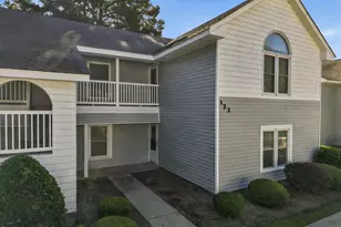 122 W Victoria Ct, Greenville, NC 27834 - Photo 1