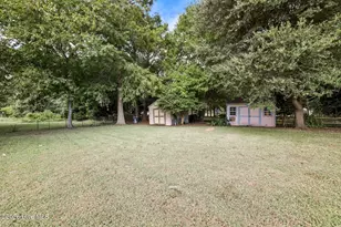 166 S Dozier Rd, Moyock, NC 27958 - Photo 5