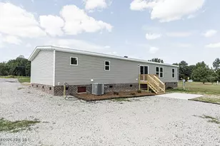 11621 Straight Gate Rd, Whitakers, NC 27891 - Photo 33