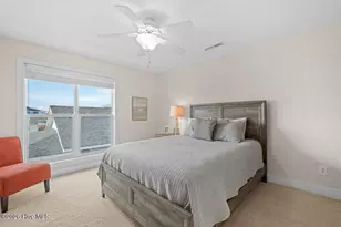 910 Canal Dr, Carolina Beach, NC 28428 - Photo 31