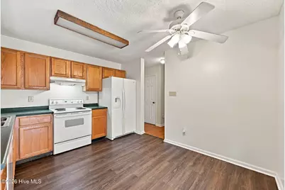806 Mandarin Trail, Jacksonville, NC 28540 - Photo 29