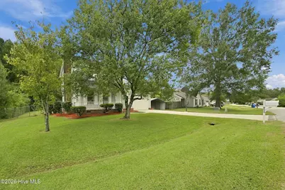 806 Mandarin Trail, Jacksonville, NC 28540 - Photo 9