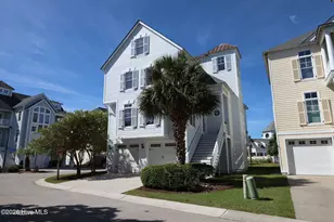 101 Sound Side Dr, Atlantic Beach, NC 28512 - Photo 3