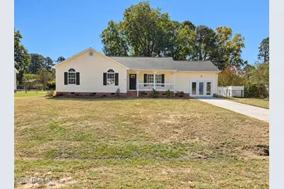 2605 Pine Knoll Drive, Kinston, NC 28504 - Photo 1