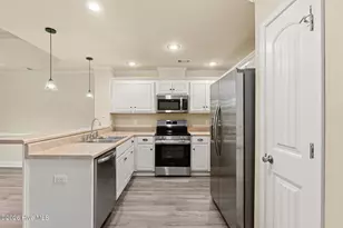 810 Whispering Willow Ct, Grovetown, GA 30813 - Photo 5