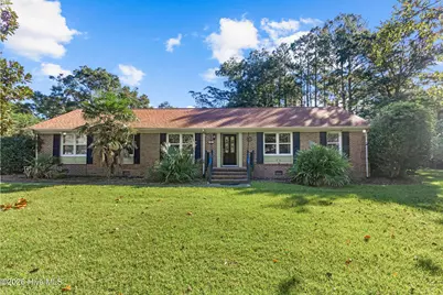 602 Circle Drive, Trent Woods, NC 28562 - Photo 1