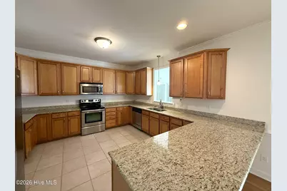 103 Castelnau Court, Jacksonville, NC 28540 - Photo 9
