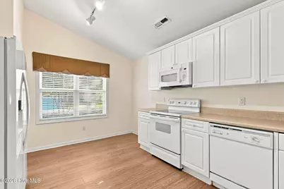4940 Coronado Drive, Wilmington, NC 28409 - Photo 17