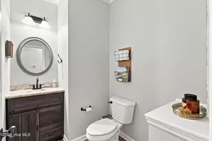 306 Osprey Point Dr, Sneads Ferry, NC 28460 - Photo 23