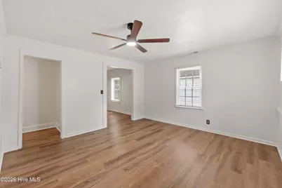 110 Pritchard Street, Elizabeth City, NC 27909 - Photo 17