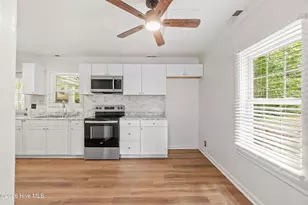 110 Pritchard St, Elizabeth City, NC 27909 - Photo 9