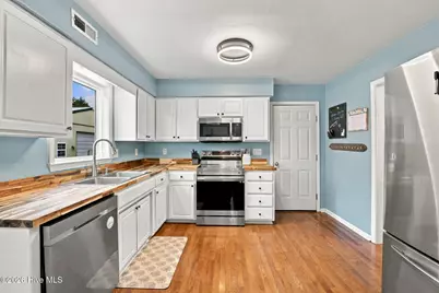 203 Trolley Court, New Bern, NC 28560 - Photo 13