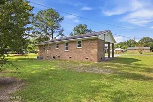 109 E Walnut St, Bladenboro, NC 28320 - Photo 39