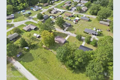 109 E Walnut Street, Bladenboro, NC 28320 - Photo 47