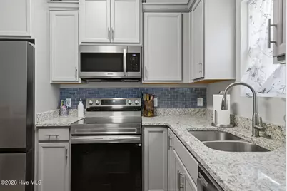 7605 Privateer Loop, Sunset Beach, NC 28468 - Photo 11
