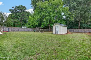 113 Cole Dr, Jacksonville, NC 28540 - Photo 25