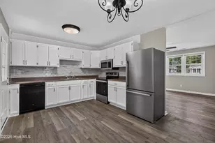 113 Cole Dr, Jacksonville, NC 28540 - Photo 9