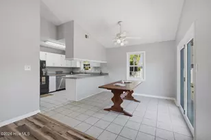 530 Shadowridge Rd, Jacksonville, NC 28546 - Photo 7