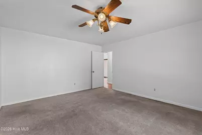 439 Candlewood Drive, Jacksonville, NC 28540 - Photo 19