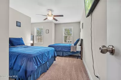 881 Ducks Landing, Aberdeen, NC 28315 - Photo 15