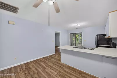 522 S Kerr Avenue #Apt 42, Wilmington, NC 28403 - Photo 9