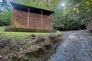 889 Wagon Train Rd, Murphy, NC 28906 - Photo 3